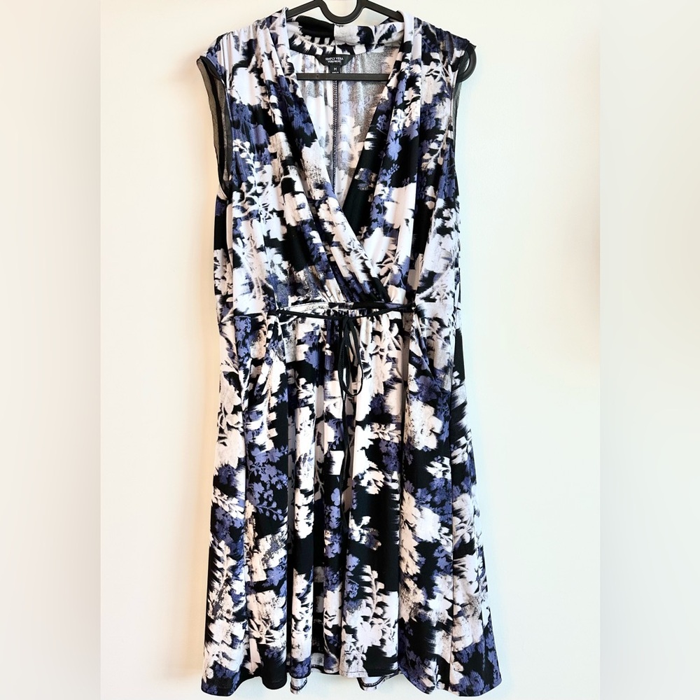 Simply Vera By Vera Wang Floral Dress